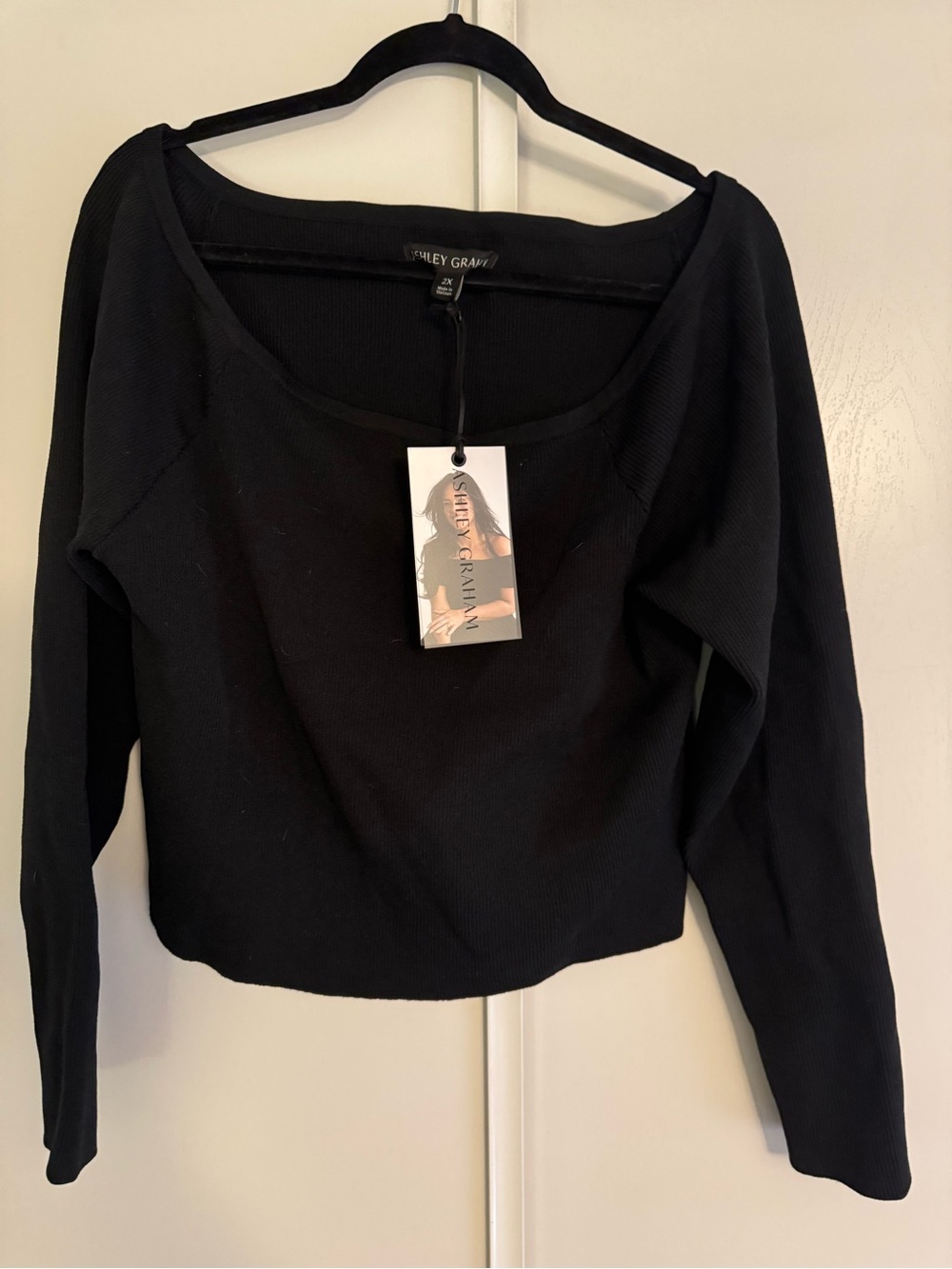 Ashley Graham Black Scoop-Neck Long Sleeve Top